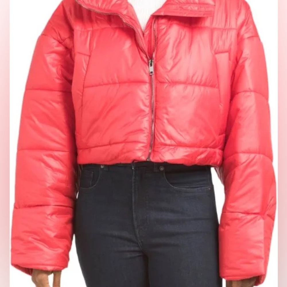 De Base Montana Crop Puffer Long Sleeve Jacket sz M color Coral Red